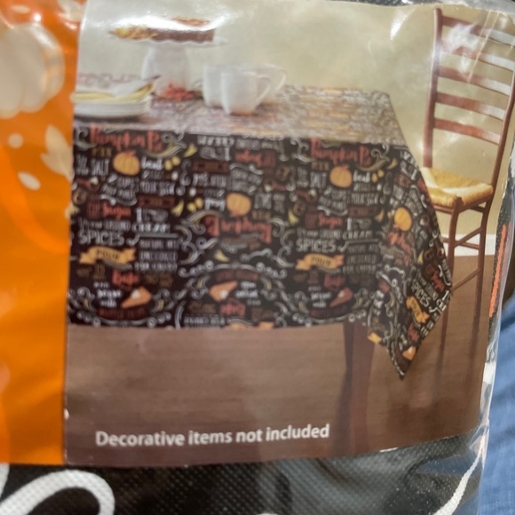 Vinyl Peva Tablecloth Chalkboard Pumpkin Pie Recipe 60x102 Rectangle Thanksgivin - Picture 3 of 3